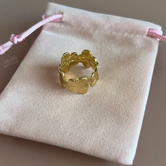 🌸 NEW Flower Open Gold Ring 🌸 - Picture 13 of 14